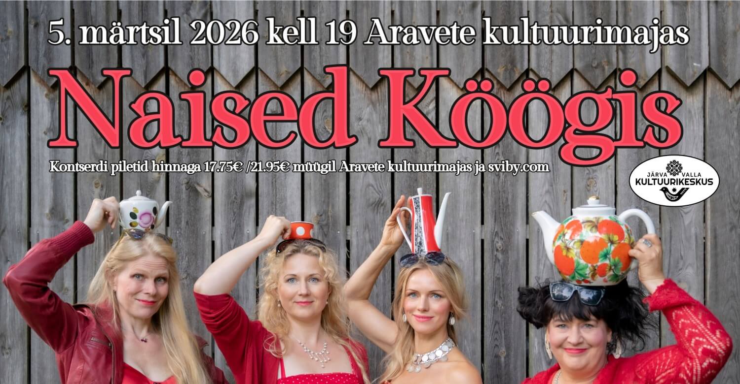Naised Köögis