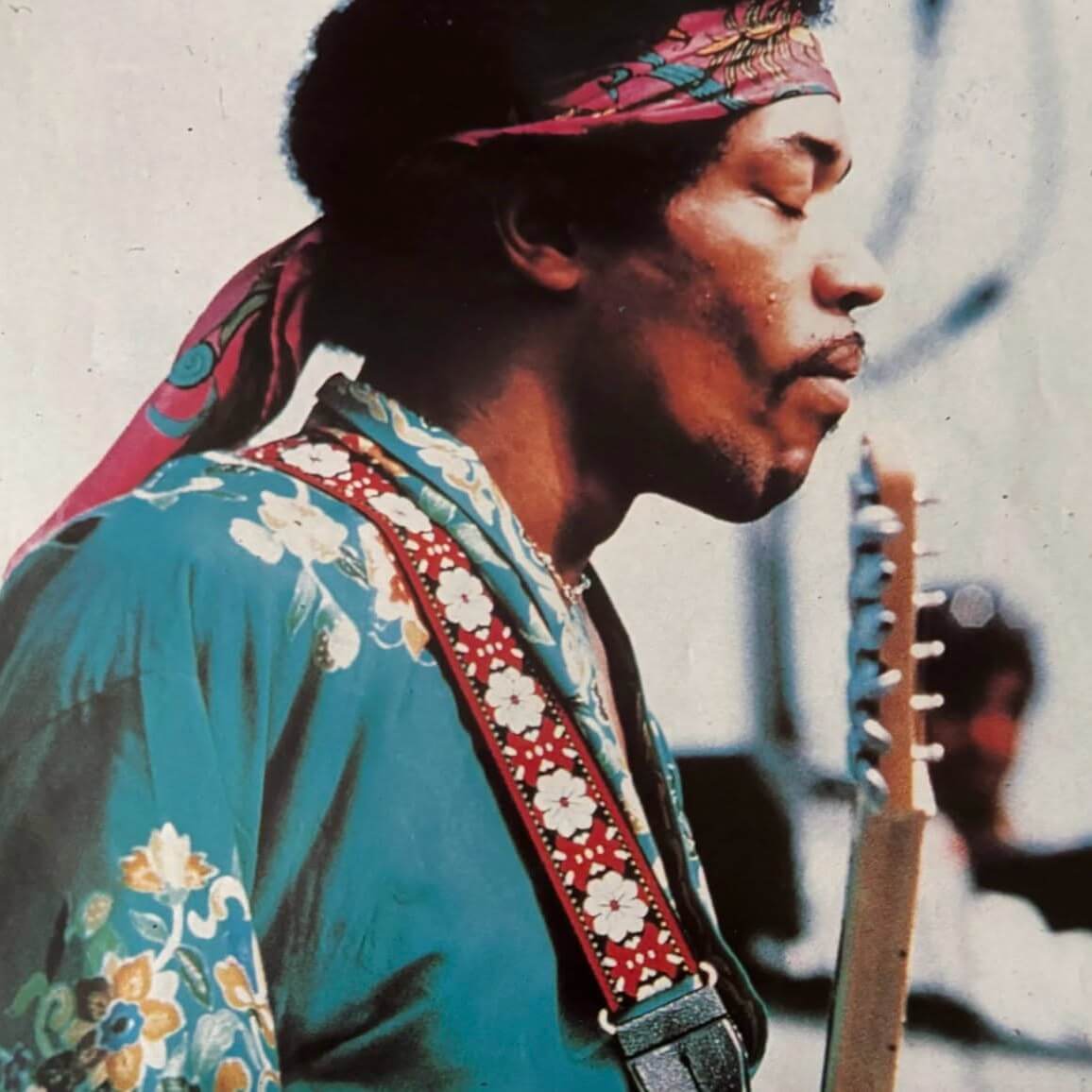 TRIBUUT JIMI HENDRIXILE Luke Majas
