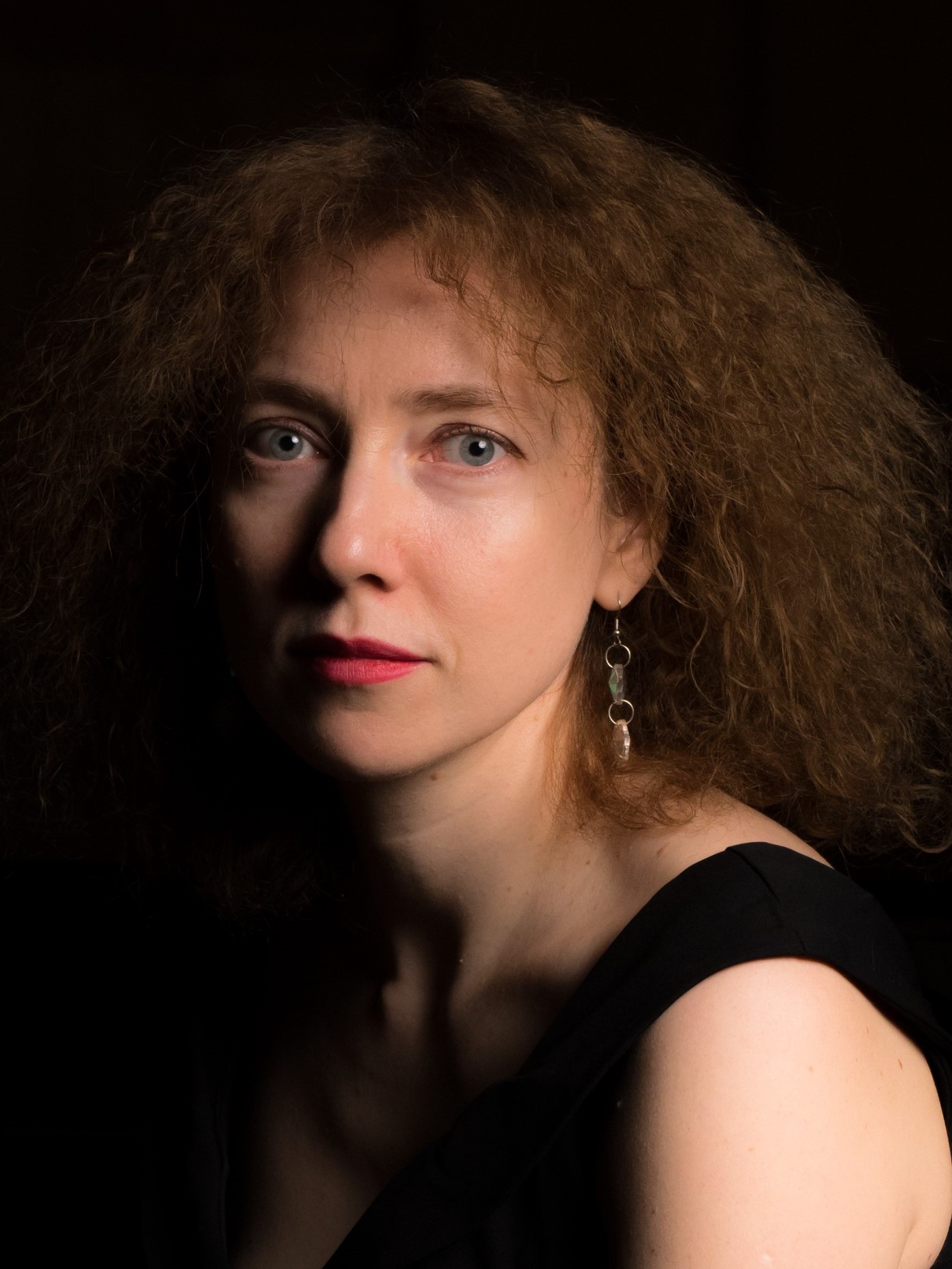 Palace Music Yew Year`s Eve Concert: ZAHHARENKOVA & BEETHOVEN PIANO SONATAS IV